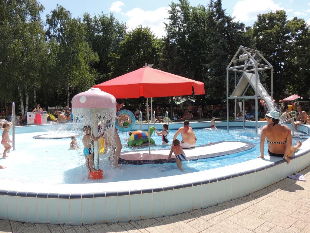 Fortuna Apartmanhazak Bogacs Bagian luar foto