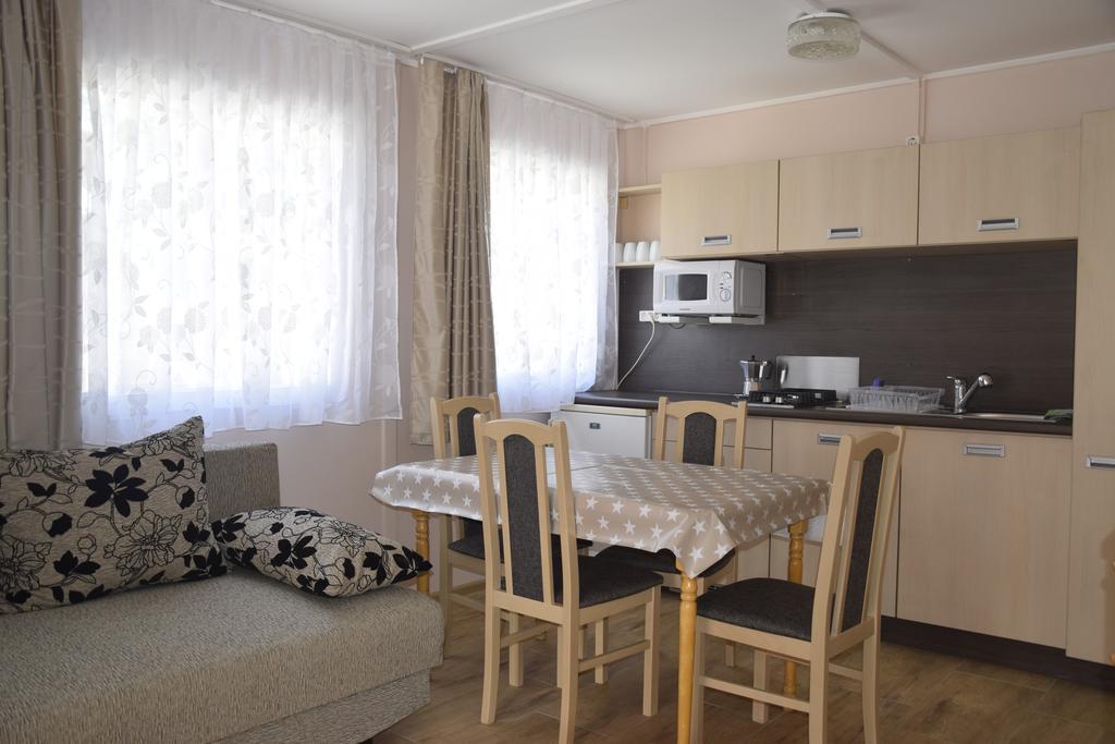 Fortuna Apartmanhazak Bogacs Bagian luar foto
