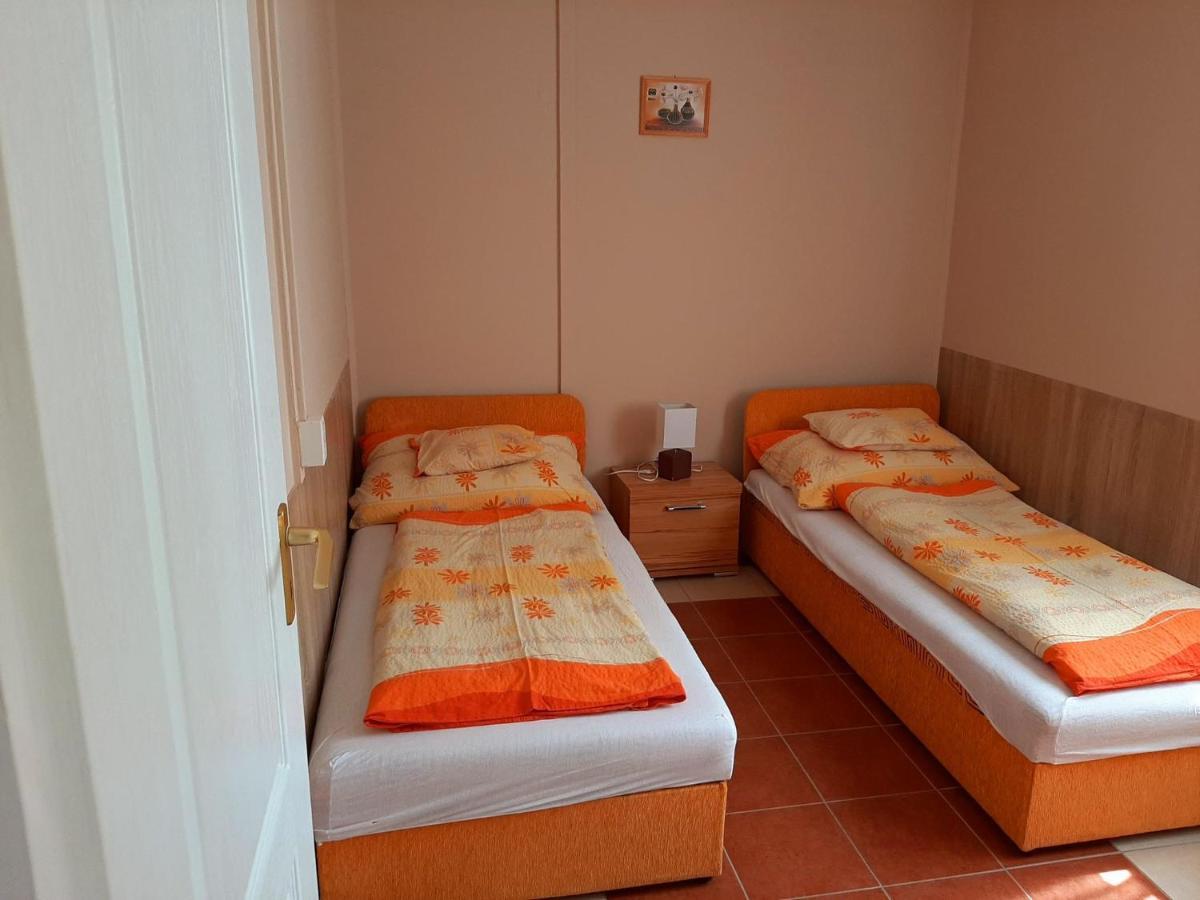 Fortuna Apartmanhazak Bogacs Bagian luar foto